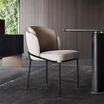 Скандинавские легкие обеденные стулья из роскошной ткани Мебель для дома Креативный стул для столовой в отеле Современный минималистичный обеденный стул со спинкой