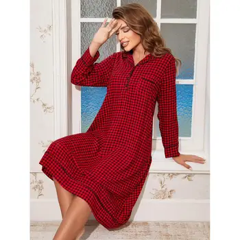 Осенне-зимняя пижама в красную клетку свободного кроя средней длины, которую можно носить для комфорта, пижамы и домашний декор для женщин
